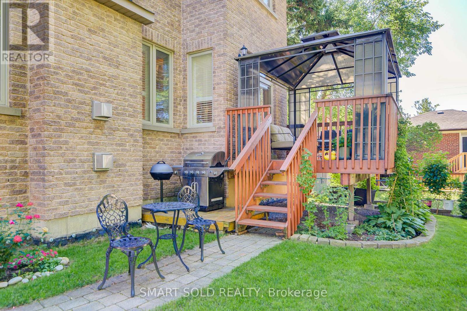 6 Brill Crescent, Toronto, Ontario  M2R 2X3 - Photo 42 - C13690052