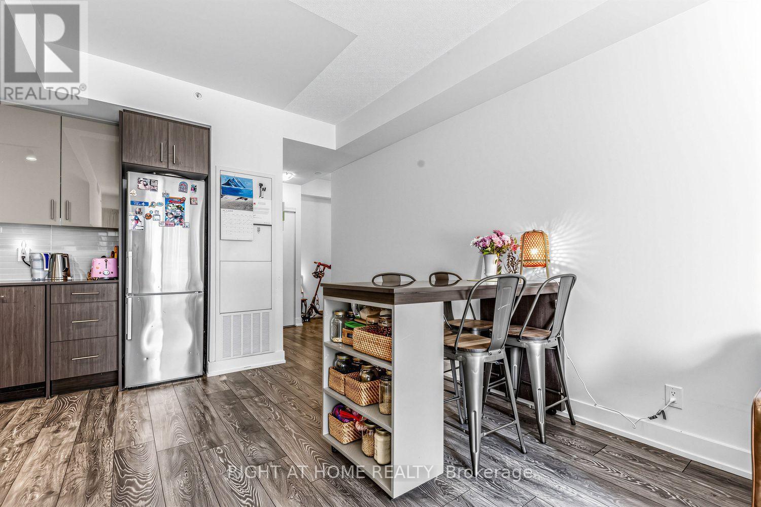 2 - 180 Fairview Mall Drive, Toronto, Ontario M2J 0G4 - Photo 8 - C13690084