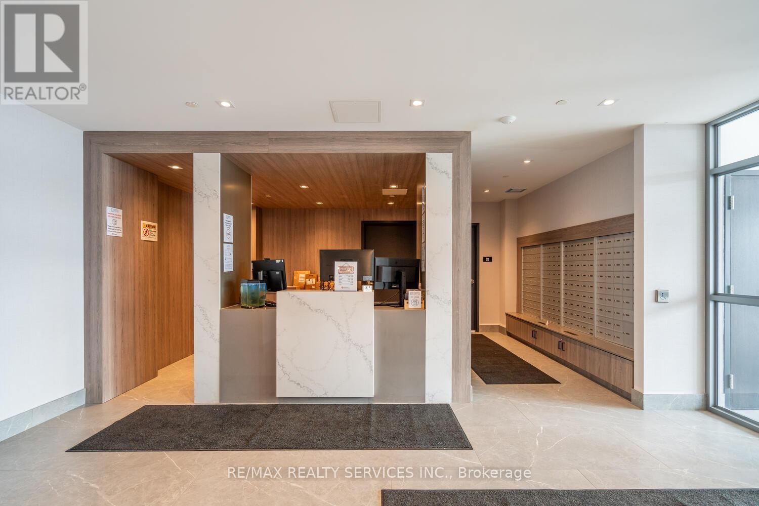 108 - 56 Lakeside Terrace, Barrie, Ontario L4M 7B9 - Photo 4 - S13690072