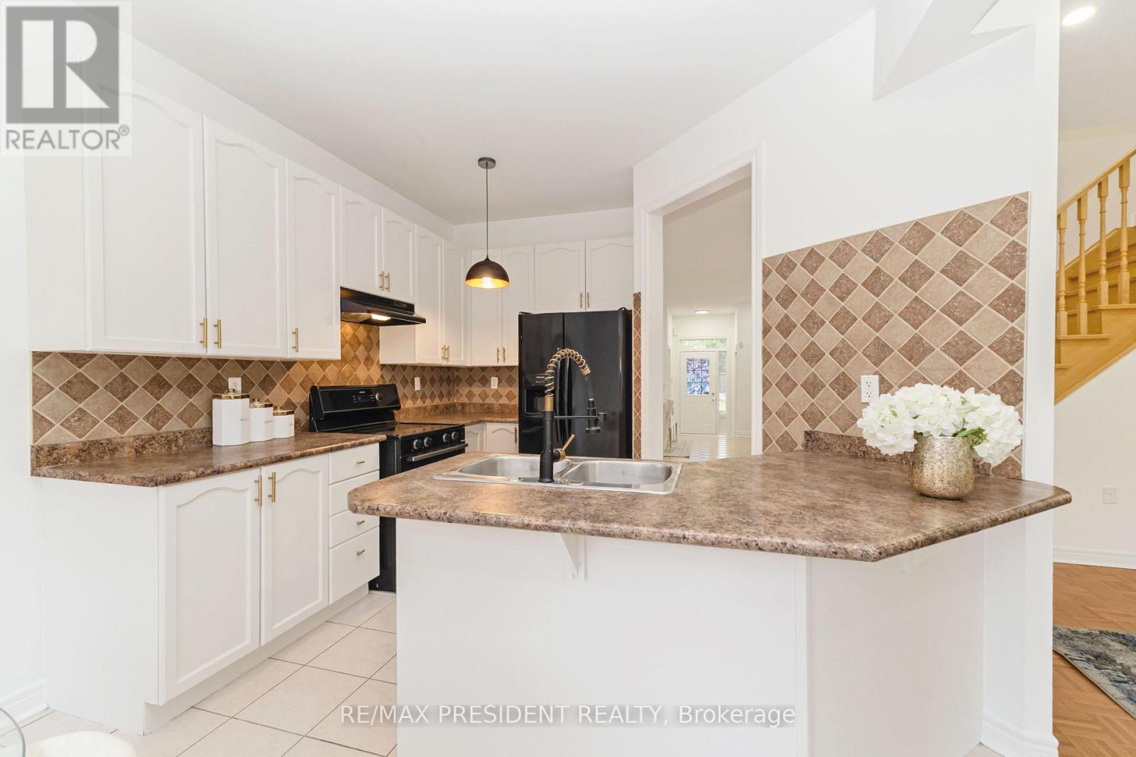 29 Prudhomme Drive, Brampton, Ontario  L6R 0G9 - Photo 15 - W13690046