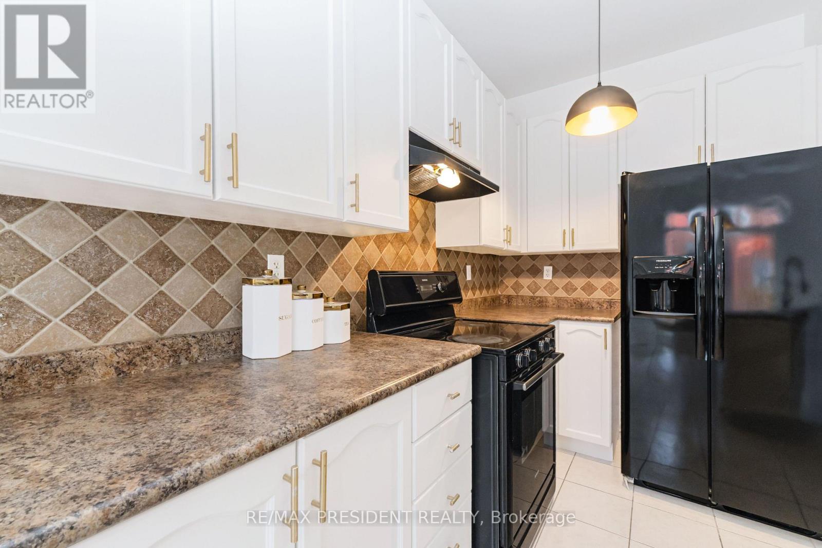 29 Prudhomme Drive, Brampton, Ontario  L6R 0G9 - Photo 16 - W13690046
