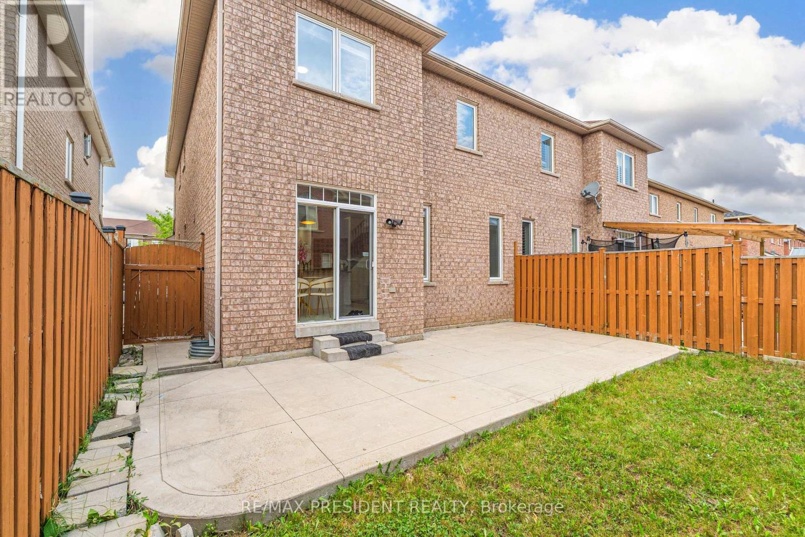 29 Prudhomme Drive, Brampton, Ontario  L6R 0G9 - Photo 36 - W13690046