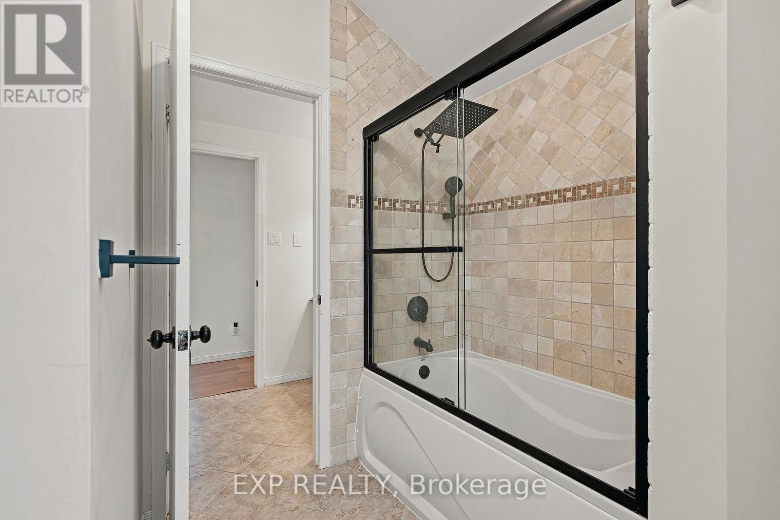 22 Driftwood Drive, Kitchener, Ontario  N2N 3A2 - Photo 23 - X13690066