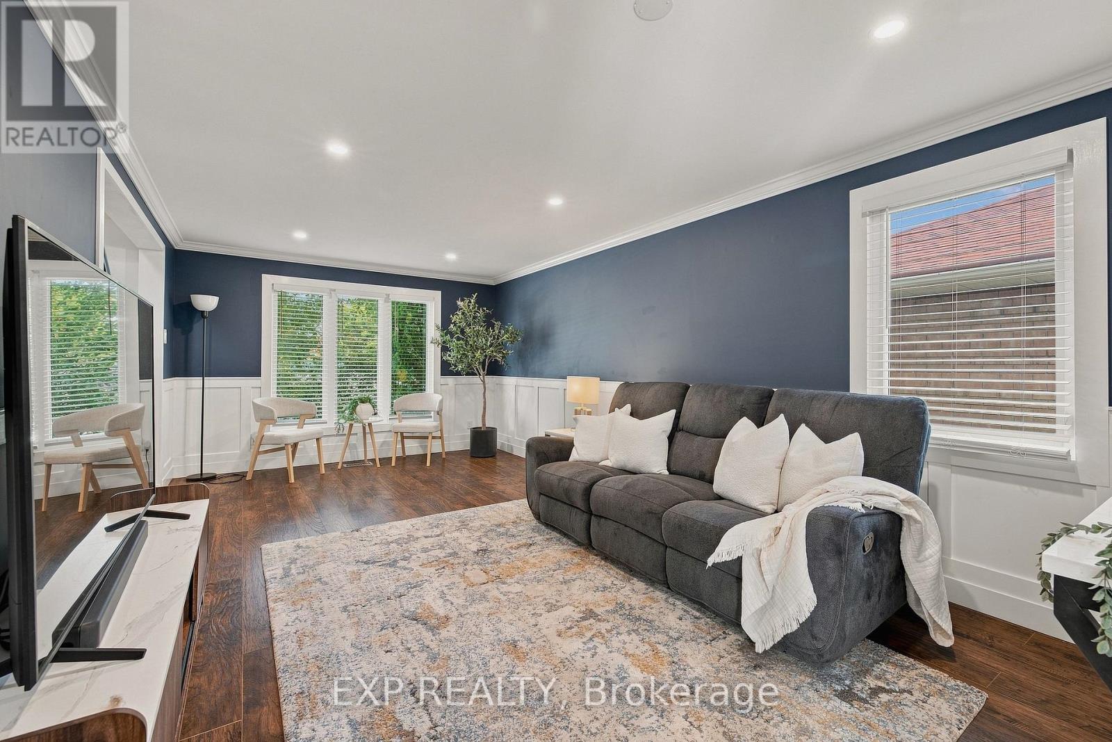 22 Driftwood Drive, Kitchener, Ontario  N2N 3A2 - Photo 6 - X13690066