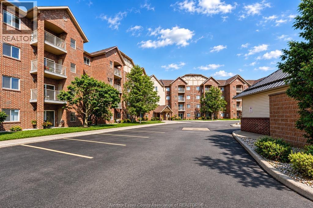 3160 Wildwood Unit# 217, Windsor, Ontario  N8R 2K8 - Photo 2 - 26020037