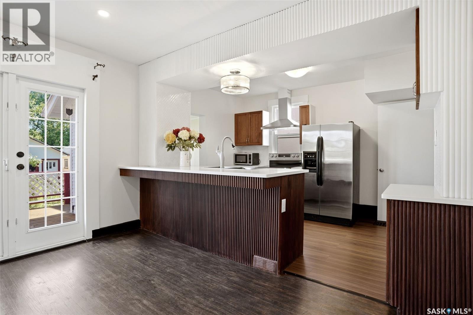 721 College AVENUE, Regina, Saskatchewan