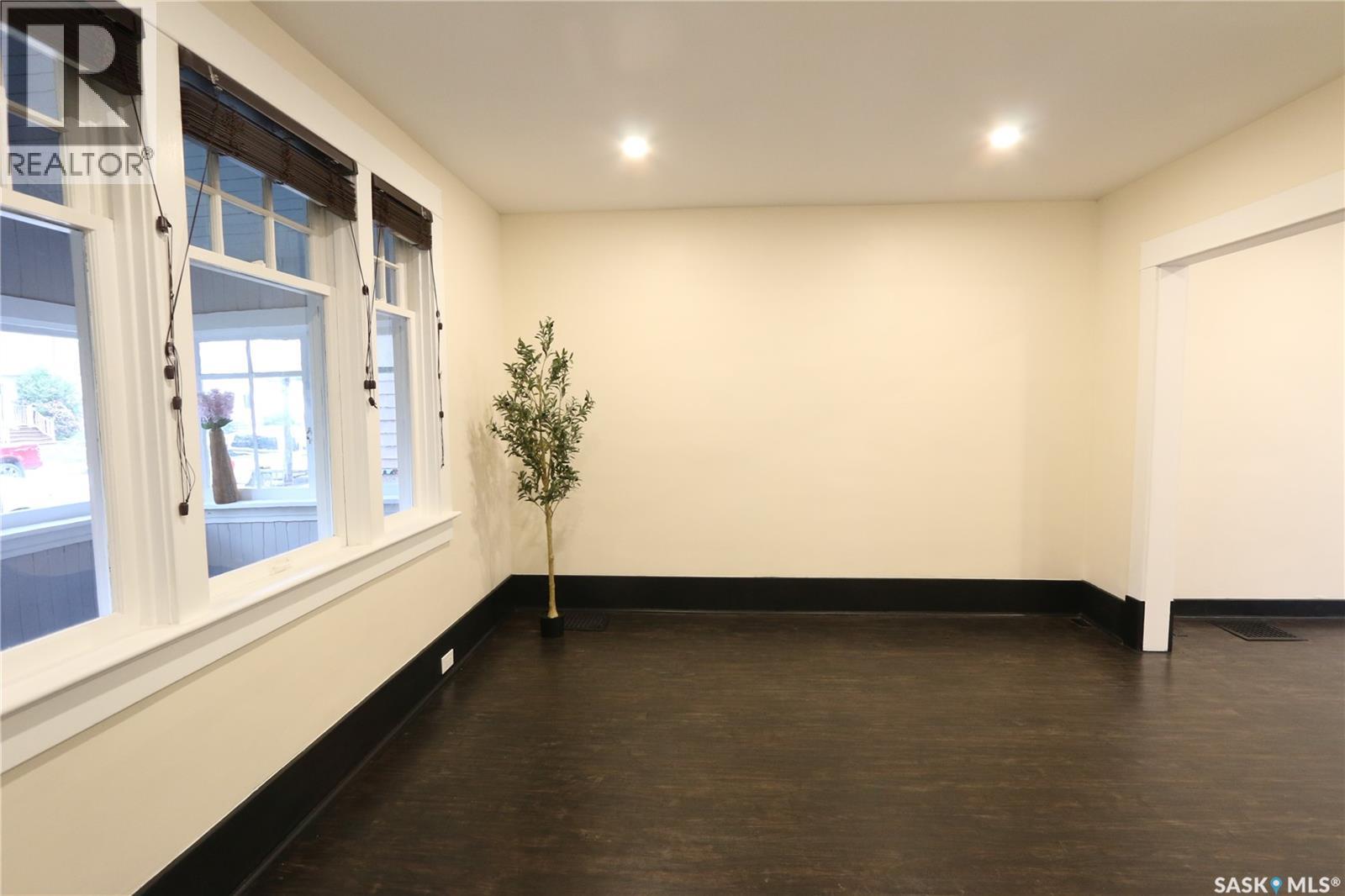721 College Avenue, Regina, Saskatchewan  S4N 0X8 - Photo 16 - SK042908