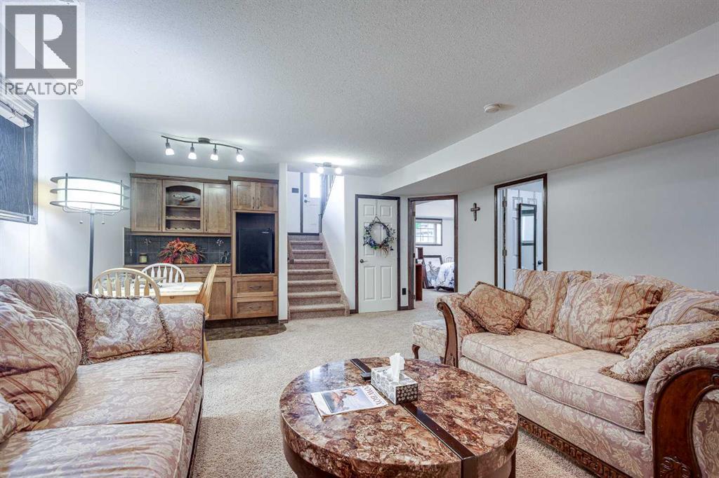 49 Castella Crescent, Red Deer, Alberta  T4P 0L8 - Photo 36 - A2336854