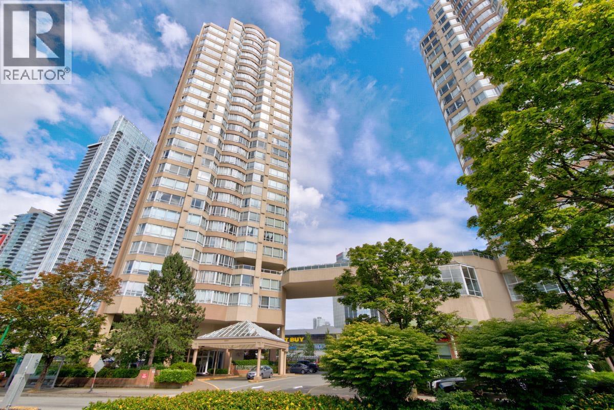501 6220 MCKAY AVENUE, Burnaby, British Columbia