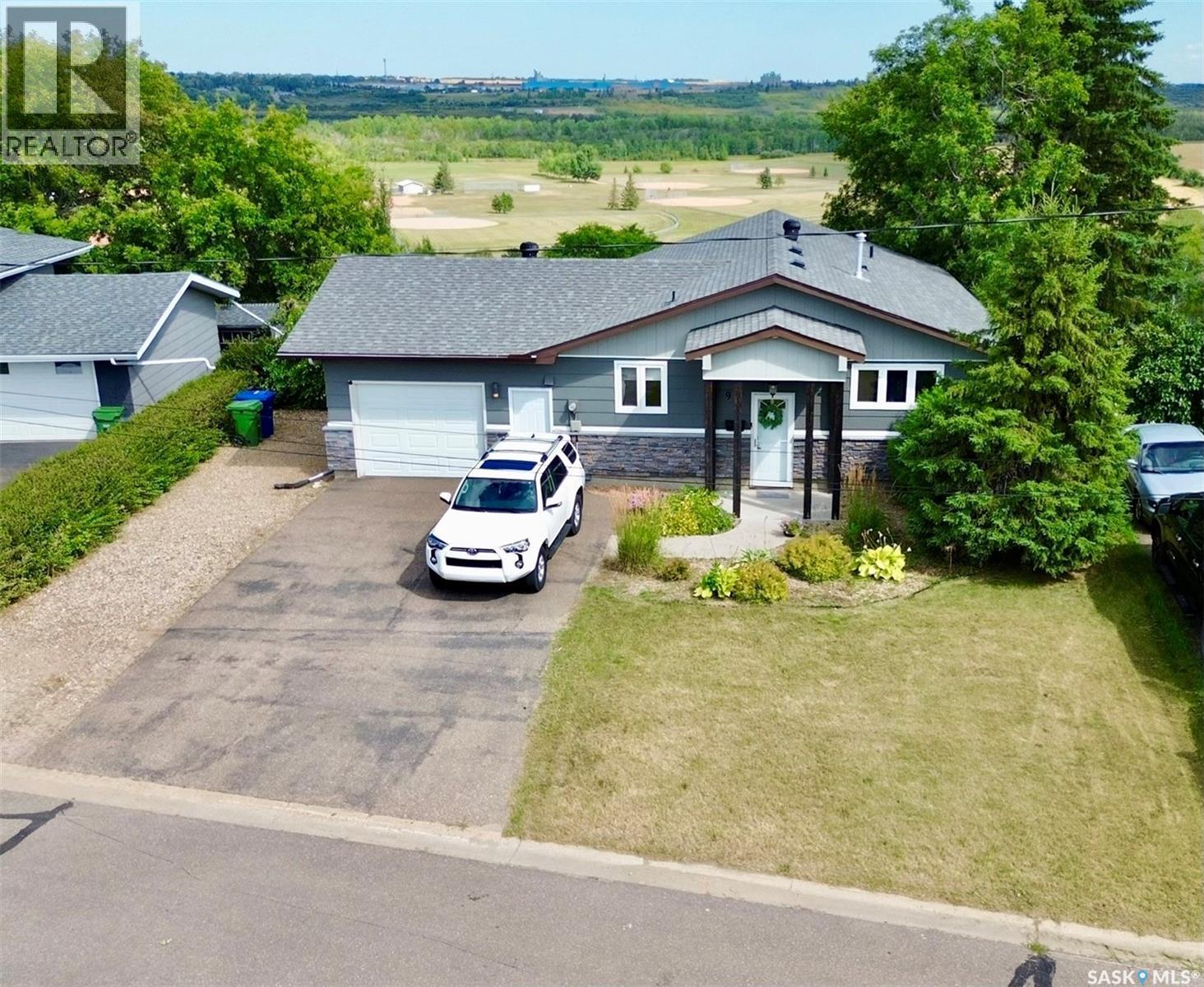 9 1st Avenue, Battleford, Saskatchewan  S0M 0E0 - Photo 1 - SK043192