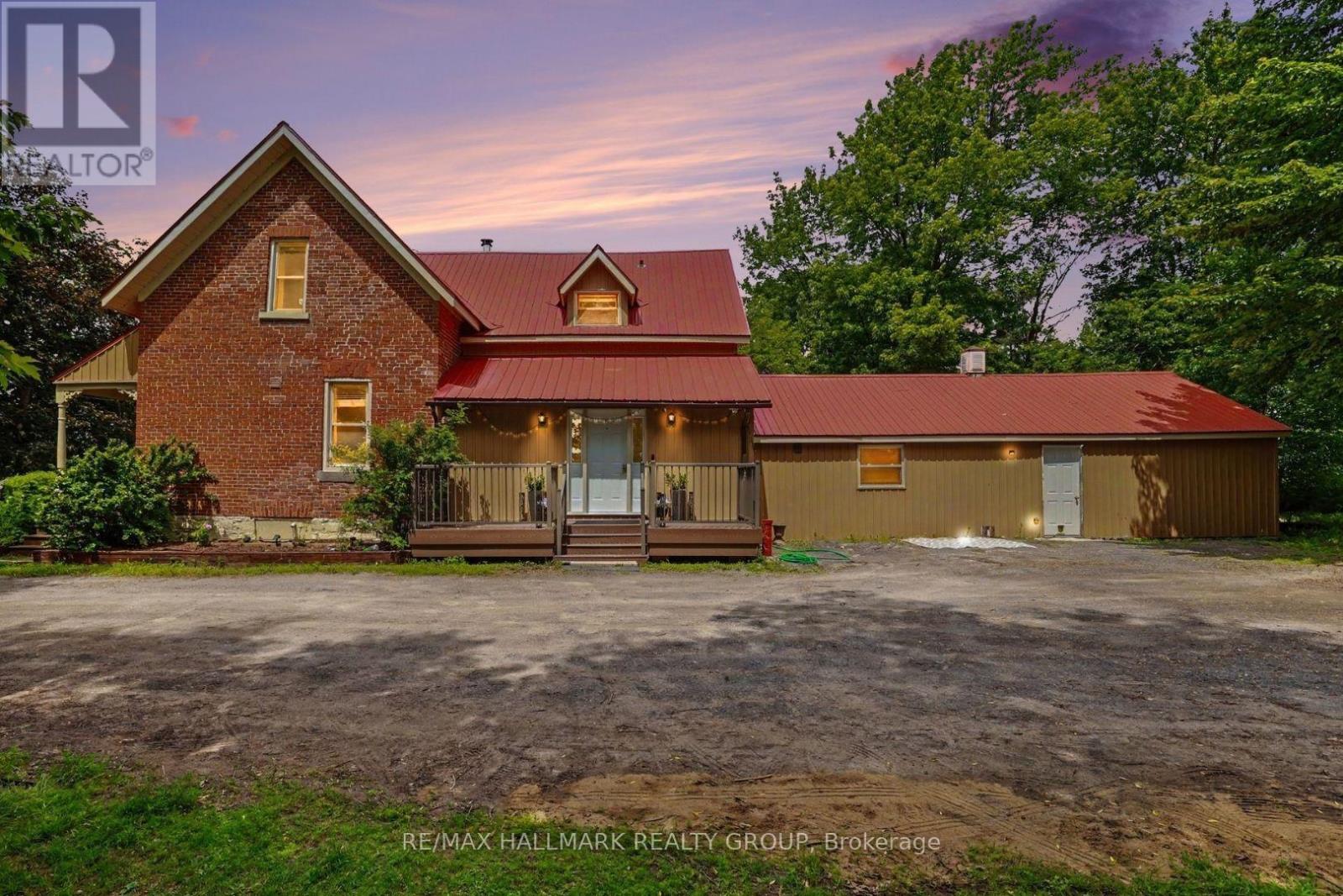 3548 WOODKILTON ROAD, Ottawa, Ontario