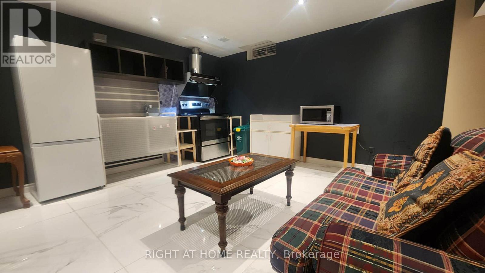 (Bsmnt) - 1305 Kestell Boulevard, Oakville, Ontario  L6H 0B9 - Photo 7 - W13690098