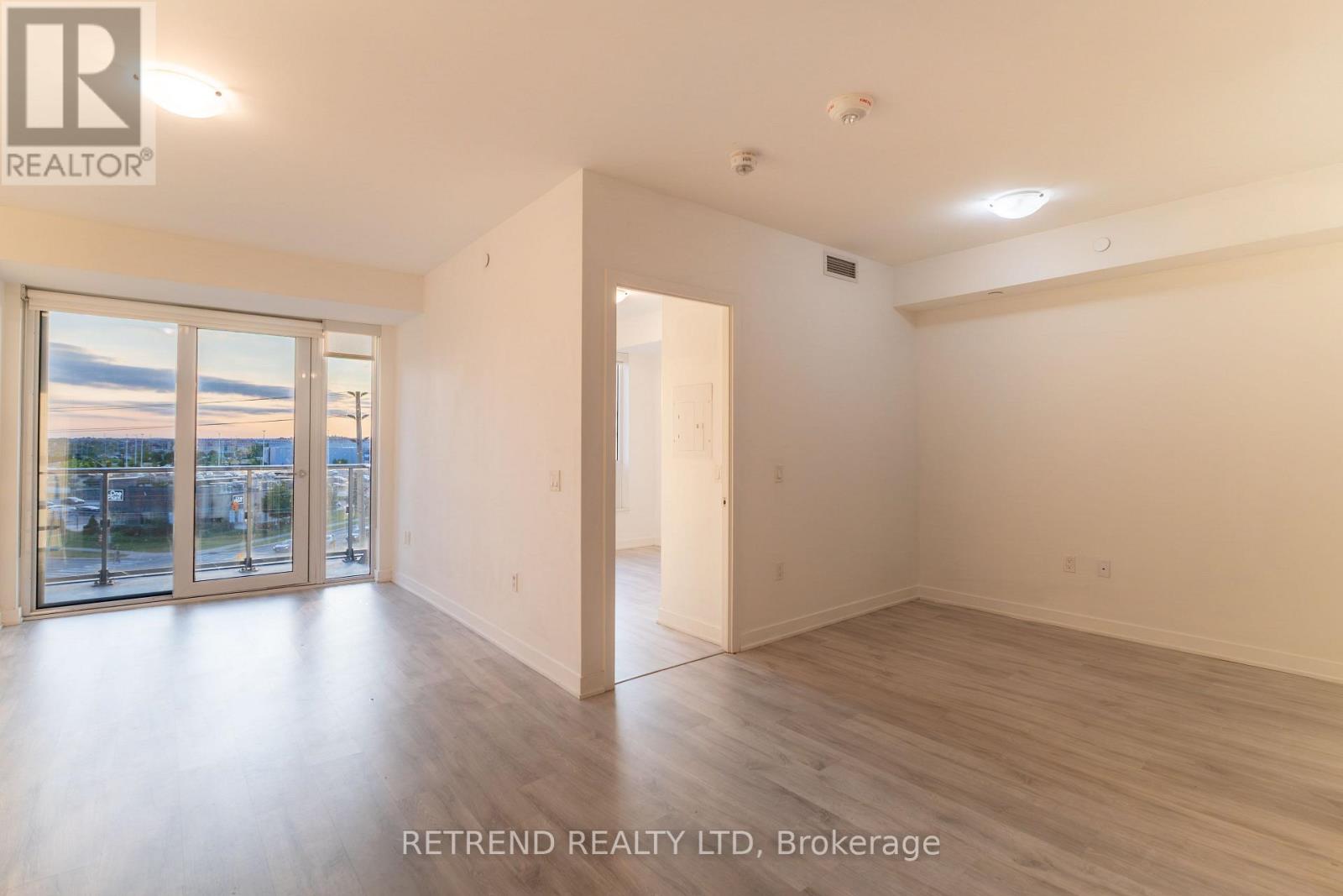 501 - 4655 Metcalfe Avenue, Mississauga, Ontario  L5M 0Z7 - Photo 4 - W13690102