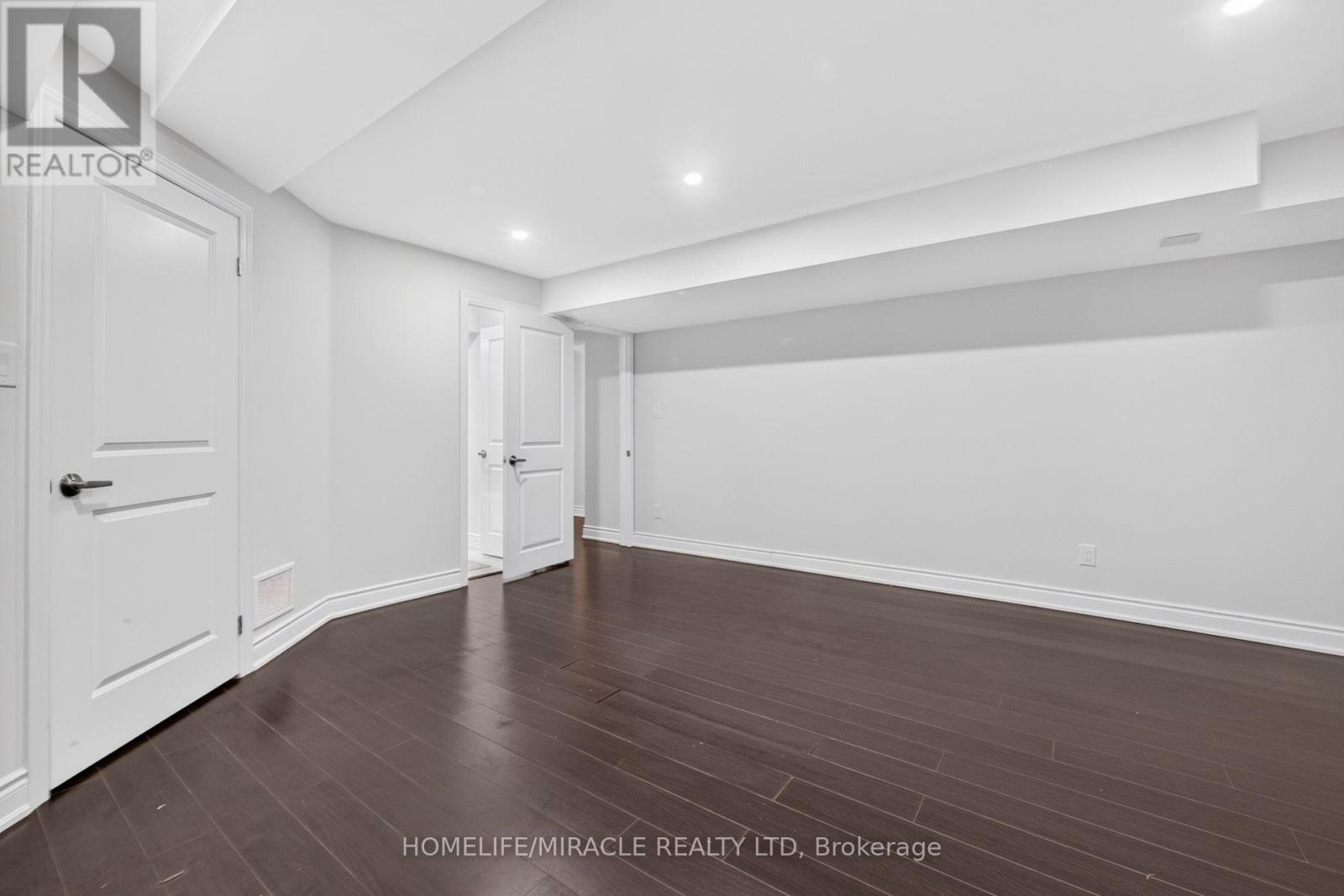 1228 Raspberry Terrace, Milton, Ontario  L9E 1N1 - Photo 43 - W13690128
