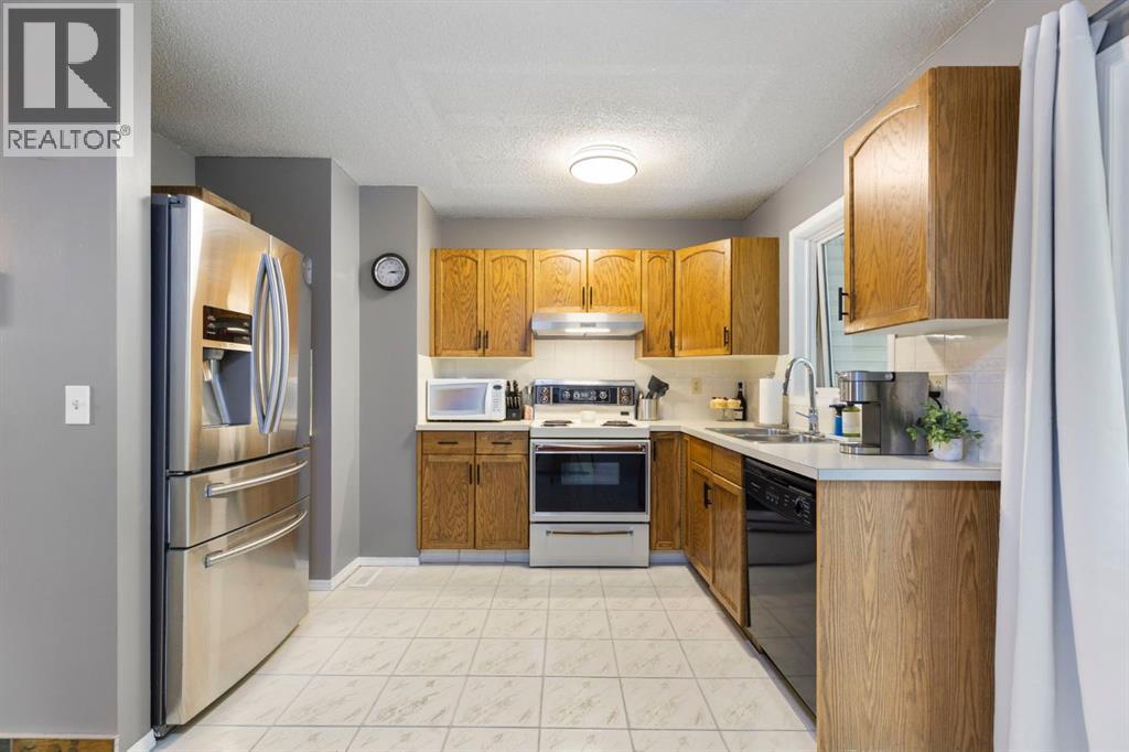 176 Riverbend Drive SE, Calgary, Alberta  T2C 3V7 - Photo 10 - A2337028