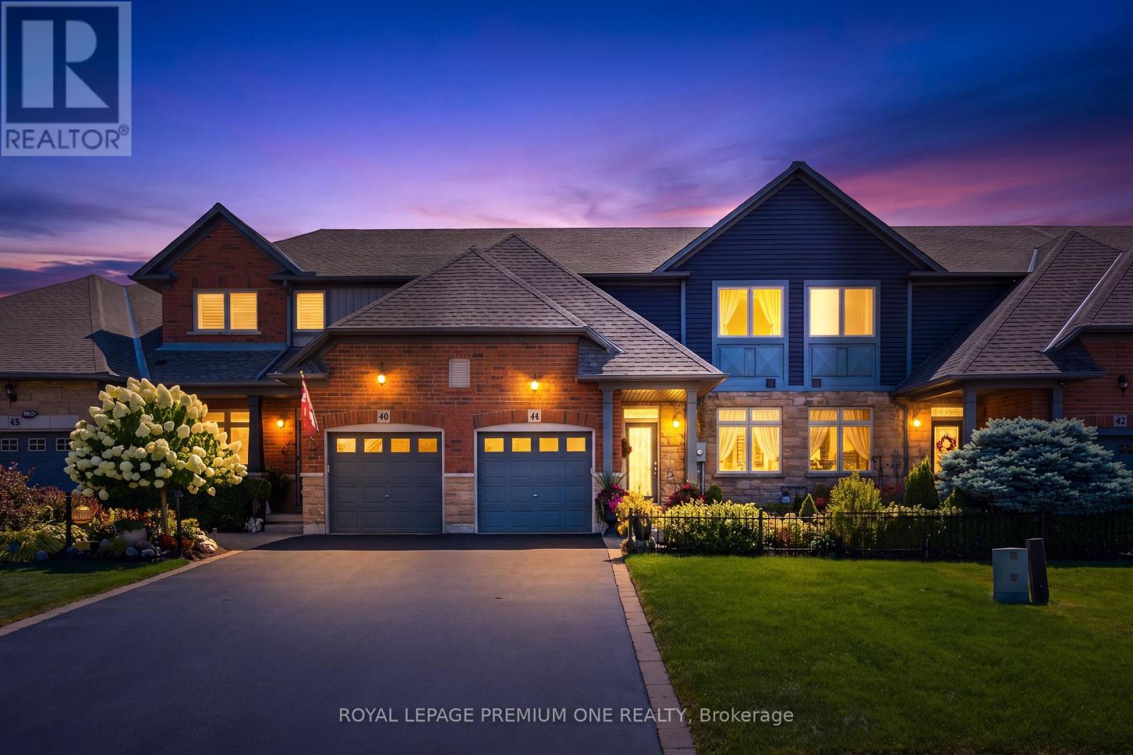 44 CONRAD PLACE, Grimsby, Ontario
