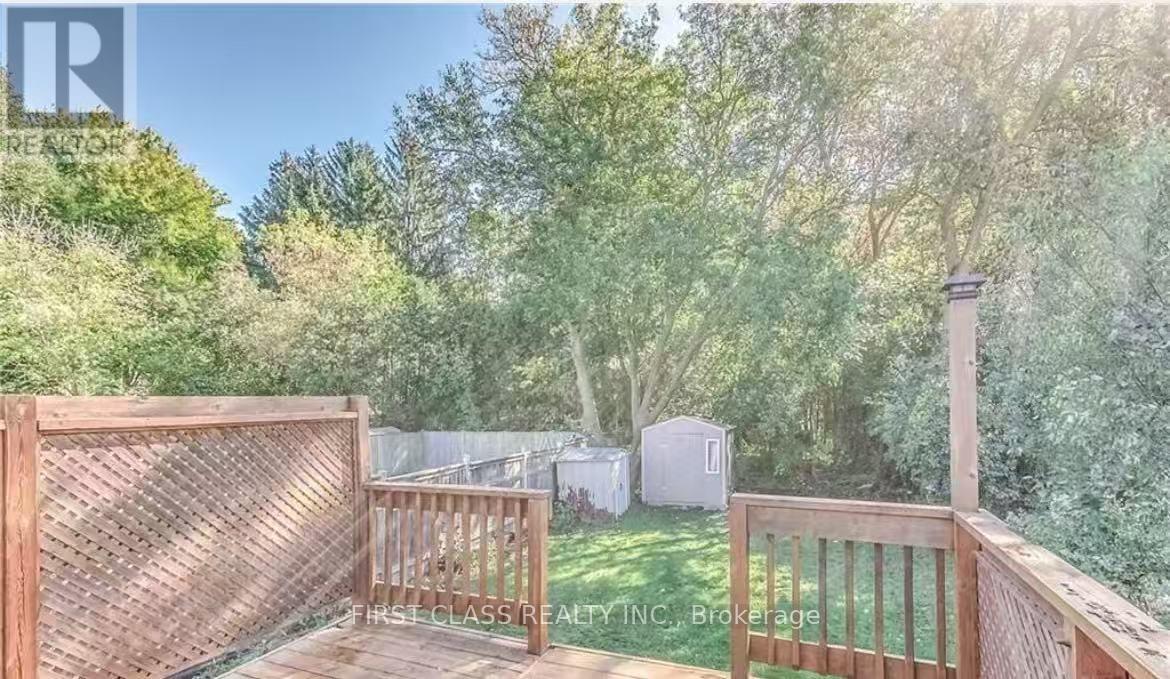 657 Sevilla Park Place, London East, Ontario  N5Y 4H9 - Photo 2 - X13690114