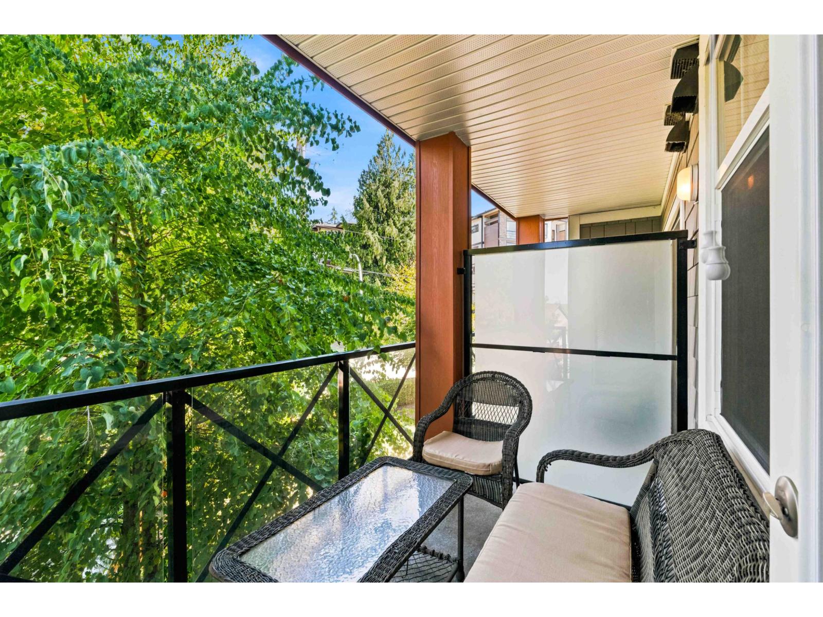 309 14605 Mcdougall Drive, Surrey, British Columbia  V4P 0G7 - Photo 3 - R3157049