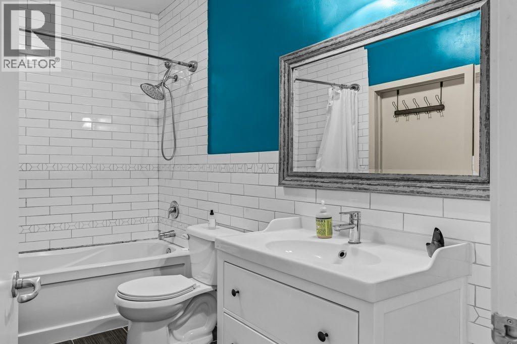 302, 113 Cave Avenue, Banff, Alberta  T1L 1B5 - Photo 33 - A2337756