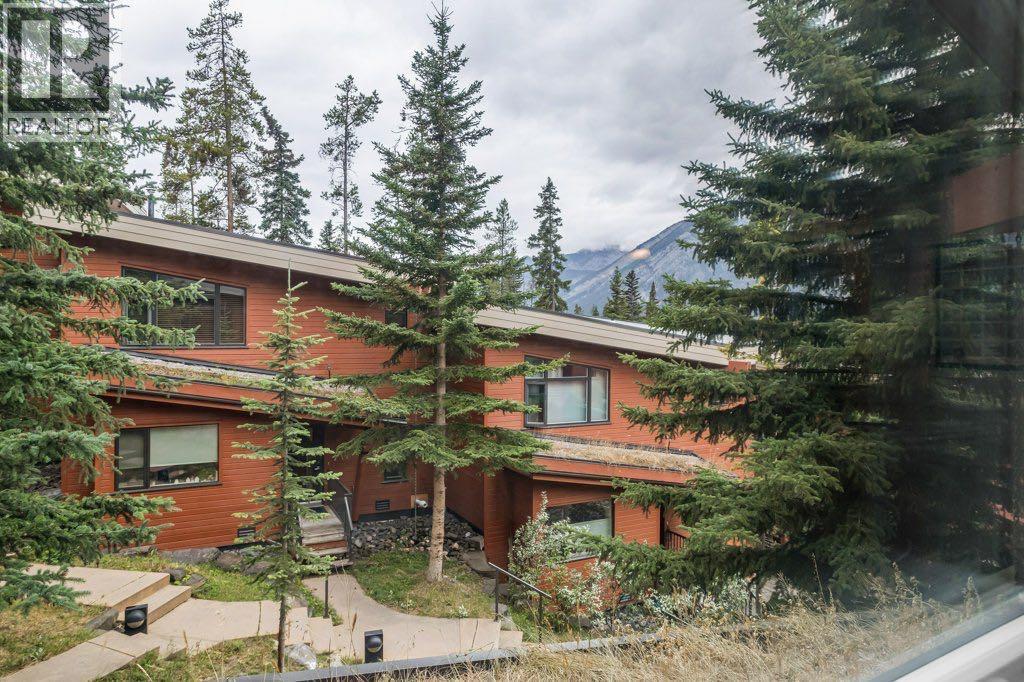 302, 113 Cave Avenue, Banff, Alberta  T1L 1B5 - Photo 39 - A2337756