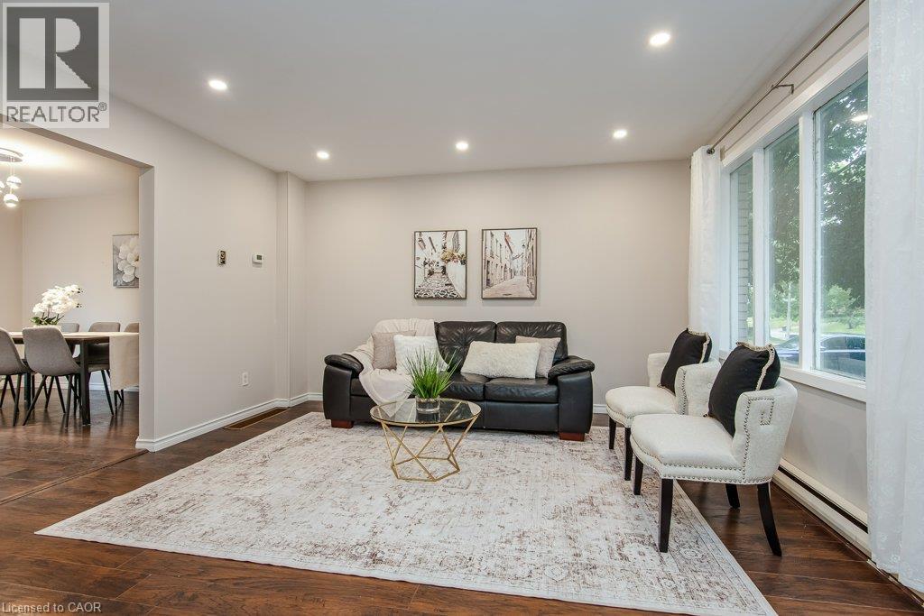 185 Cedarvale Crescent Unit# A, Waterloo, Ontario  N2L 4T3 - Photo 4 - 40850502
