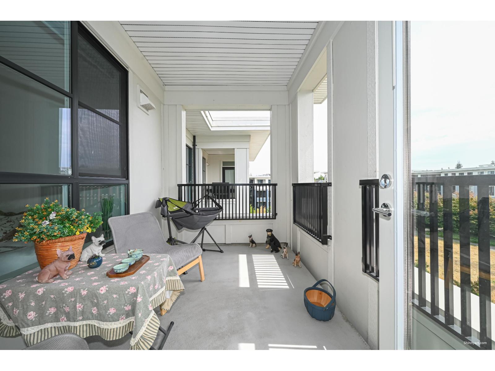 402 15138 34 Avenue, Surrey, British Columbia  V3Z 0N7 - Photo 13 - R3156985