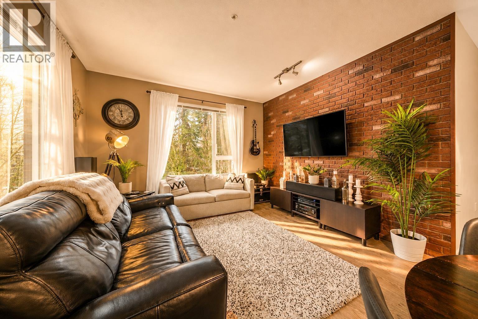 516 9250 University High Street, Burnaby, British Columbia  V5A 0B3 - Photo 4 - R3156944