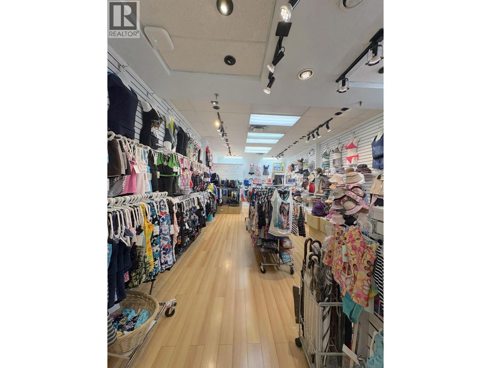 2325 3700 No. 3 Road, Richmond, British Columbia  V6X 3X2 - Photo 2 - C8081117