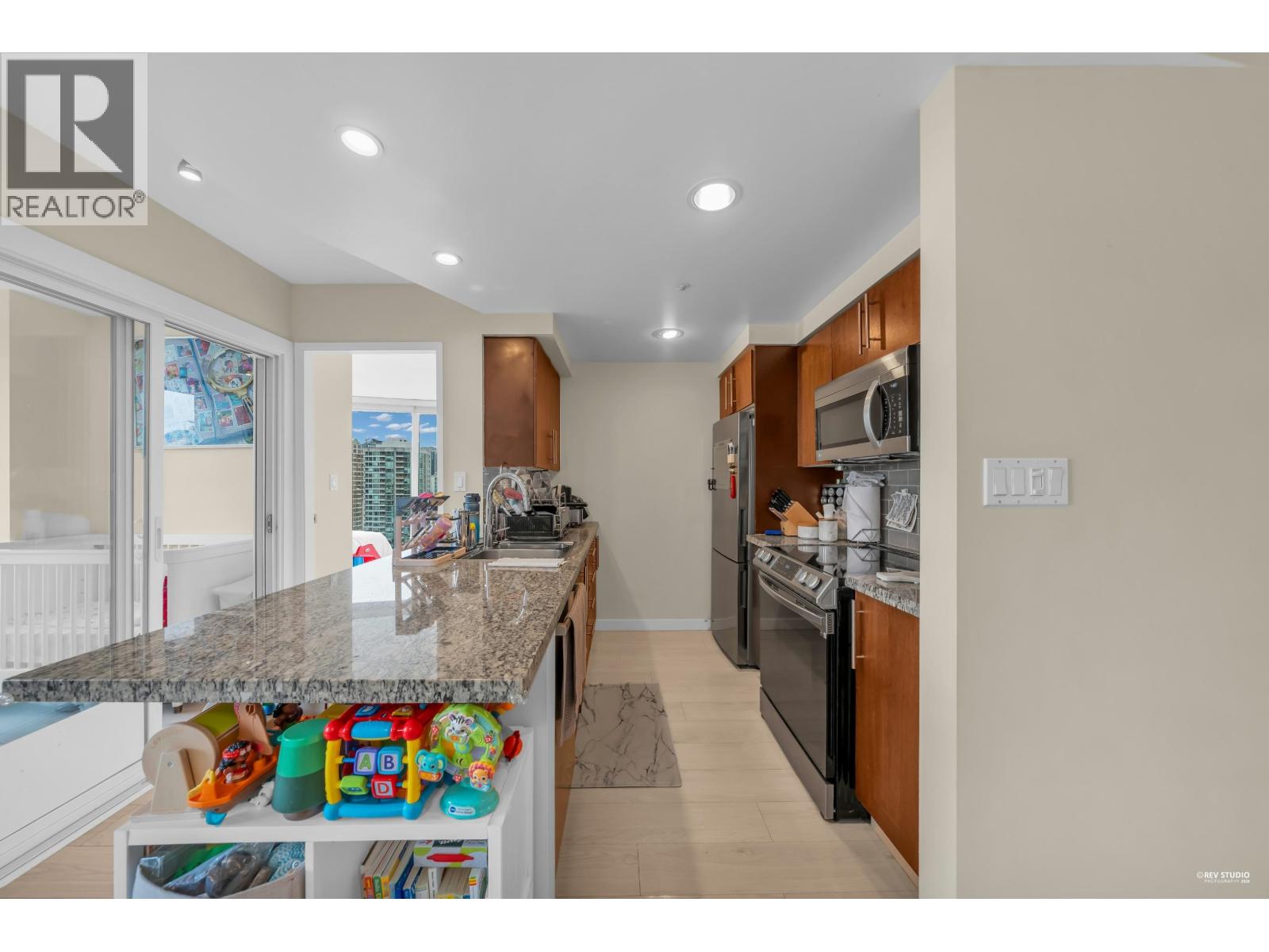 2901 1008 Cambie Street, Vancouver, British Columbia  V6B 6J7 - Photo 12 - R3156540