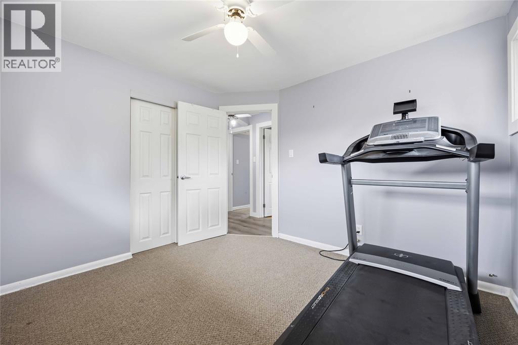 1705 Grace Avenue, Sarnia, Ontario N7S 3P8 - Photo 15 - 26011331