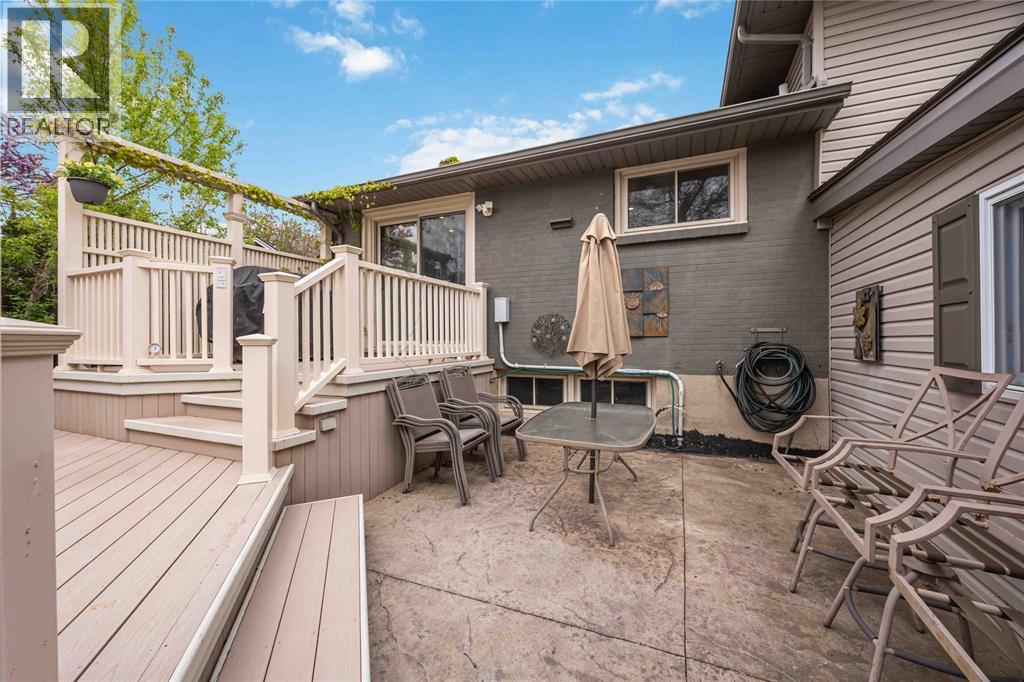 1705 Grace Avenue, Sarnia, Ontario N7S 3P8 - Photo 38 - 26011331