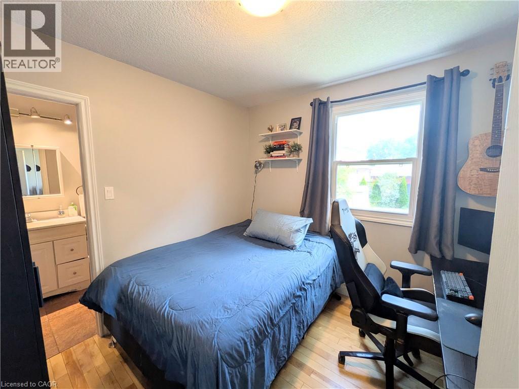 7 Campbell Avenue, Hamilton, Ontario  L8L 2M7 - Photo 16 - 40856725