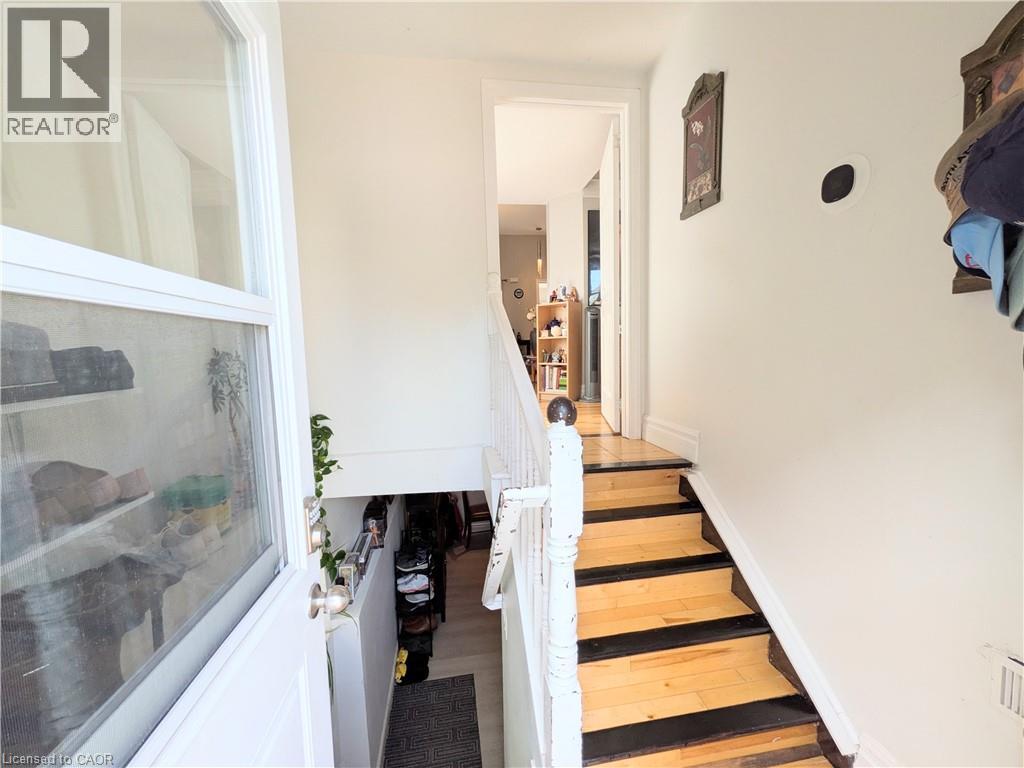 7 Campbell Avenue, Hamilton, Ontario  L8L 2M7 - Photo 17 - 40856725