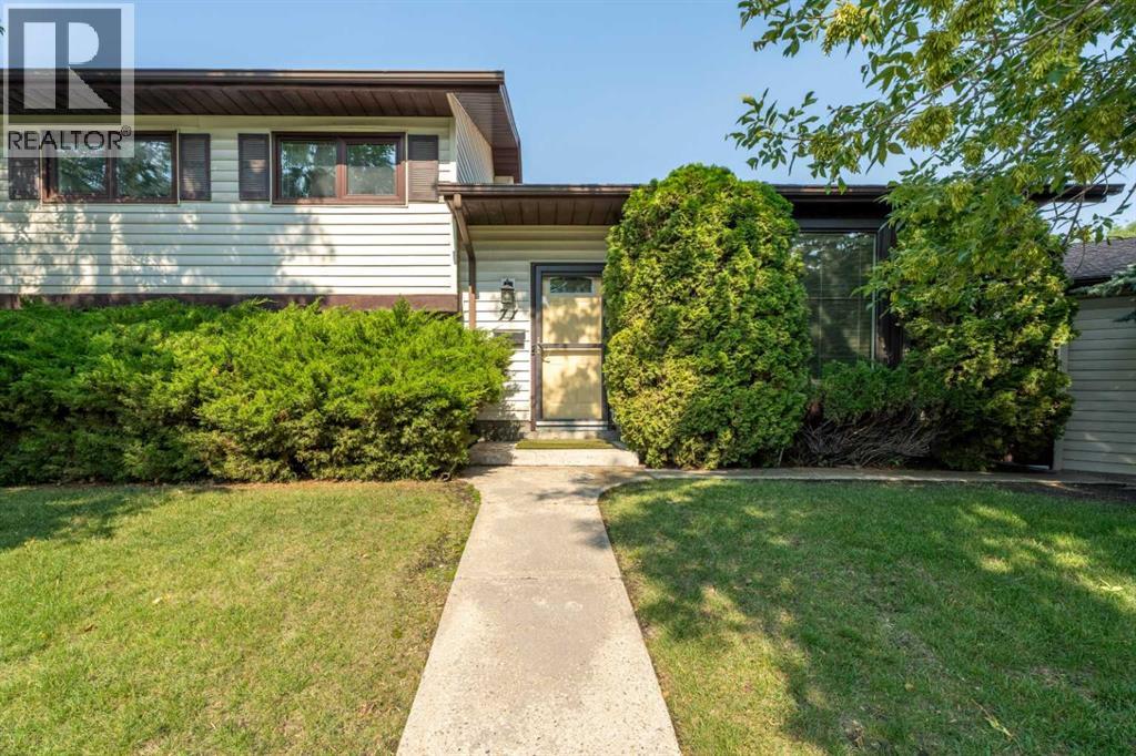 71 Templewood Road NE, Calgary, Alberta