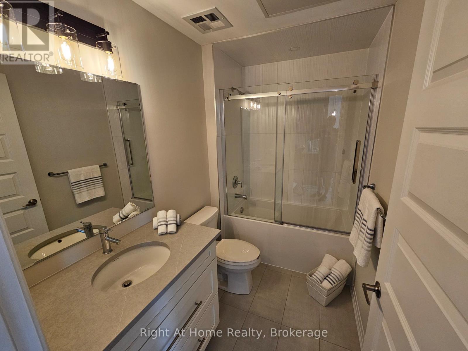 527 - 102 Grovewood Common, Oakville, Ontario  L6H 0X2 - Photo 10 - W13690166