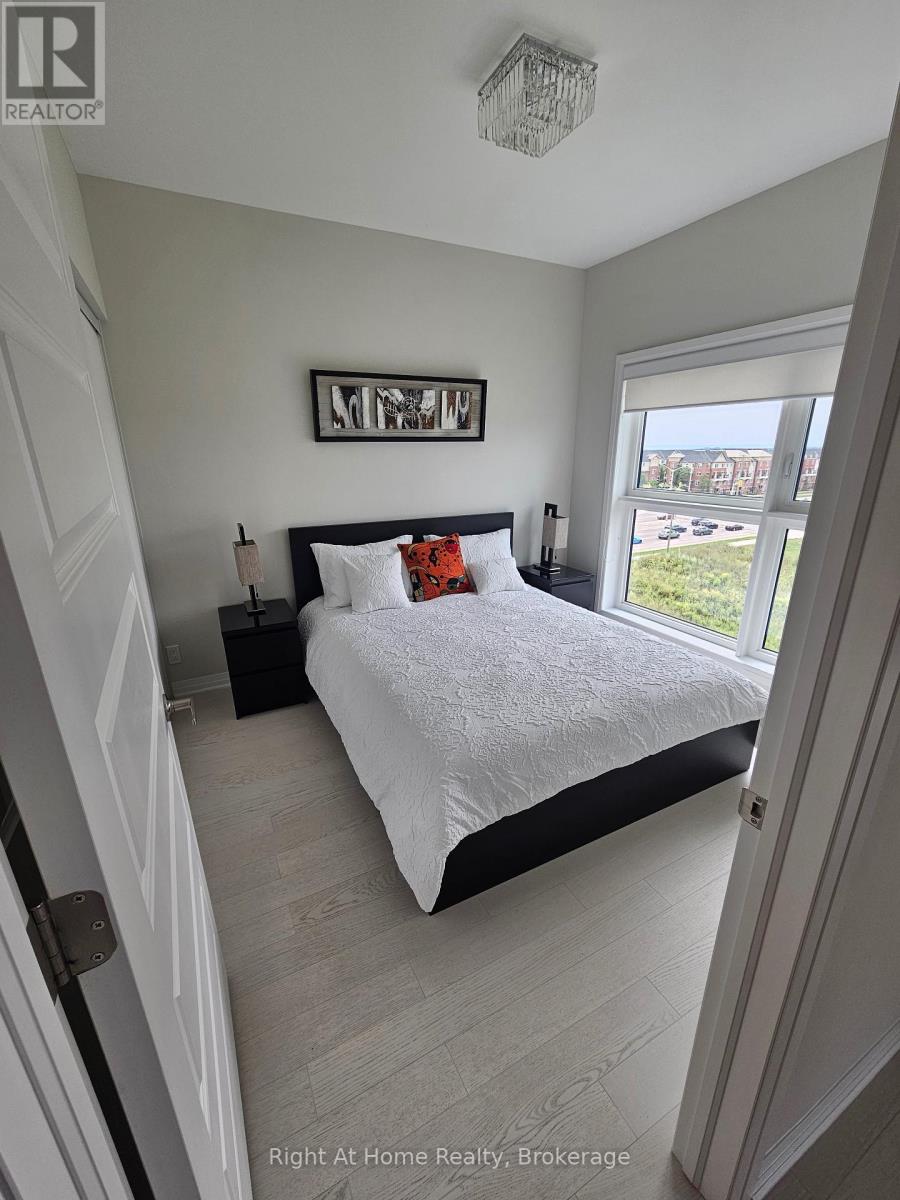 527 - 102 Grovewood Common, Oakville, Ontario  L6H 0X2 - Photo 8 - W13690166