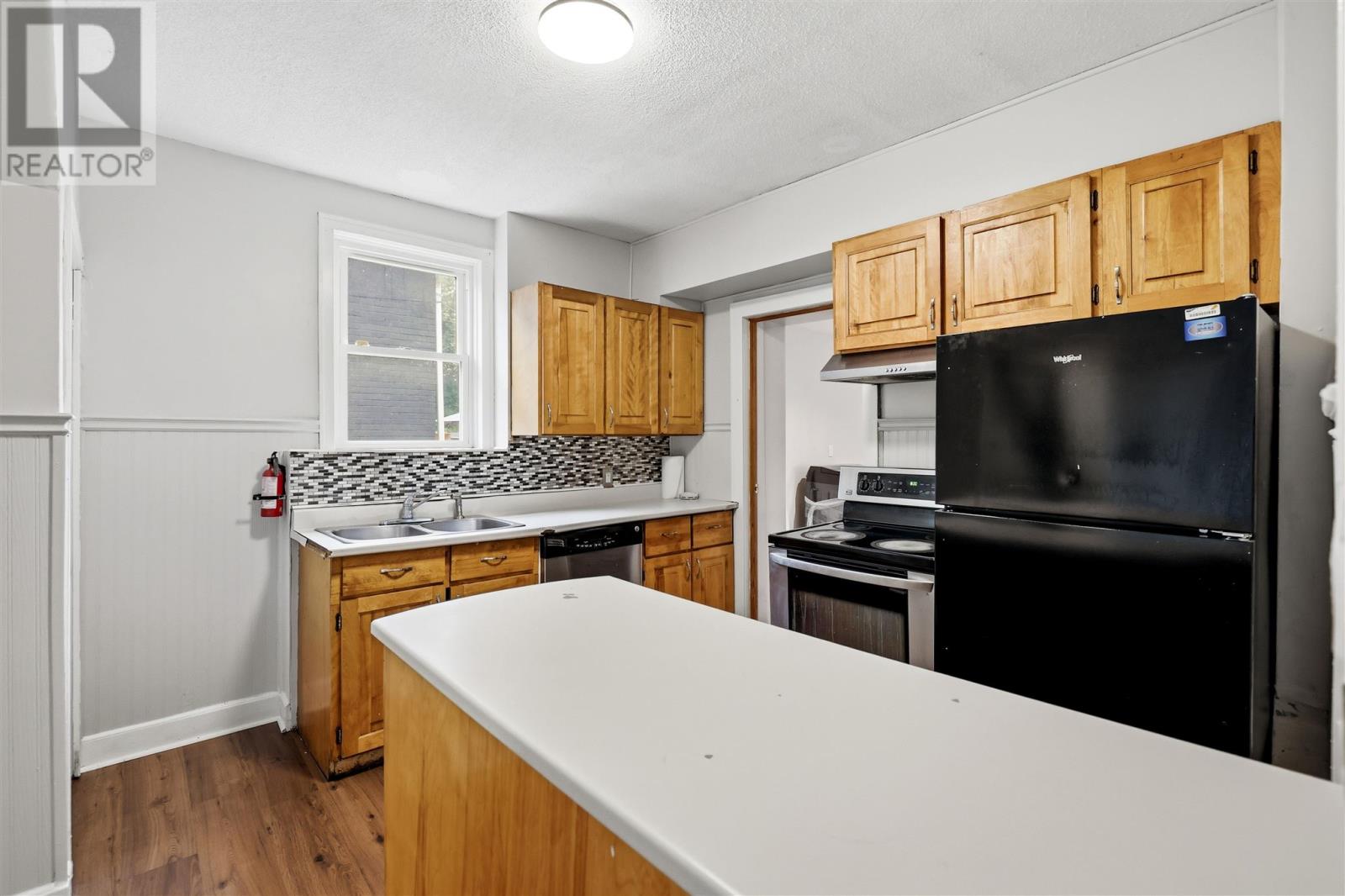 393 Bush St, Sault Ste. Marie, Ontario  P6C 3H2 - Photo 9 - SM261903