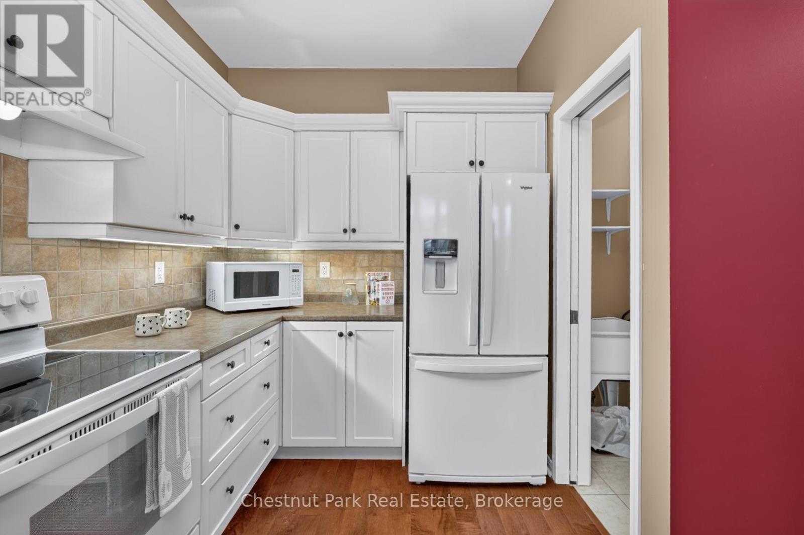 7 Stormont Court, Bracebridge (Monck (Bracebridge)), Ontario  P1L 0B7 - Photo 14 - X13690176