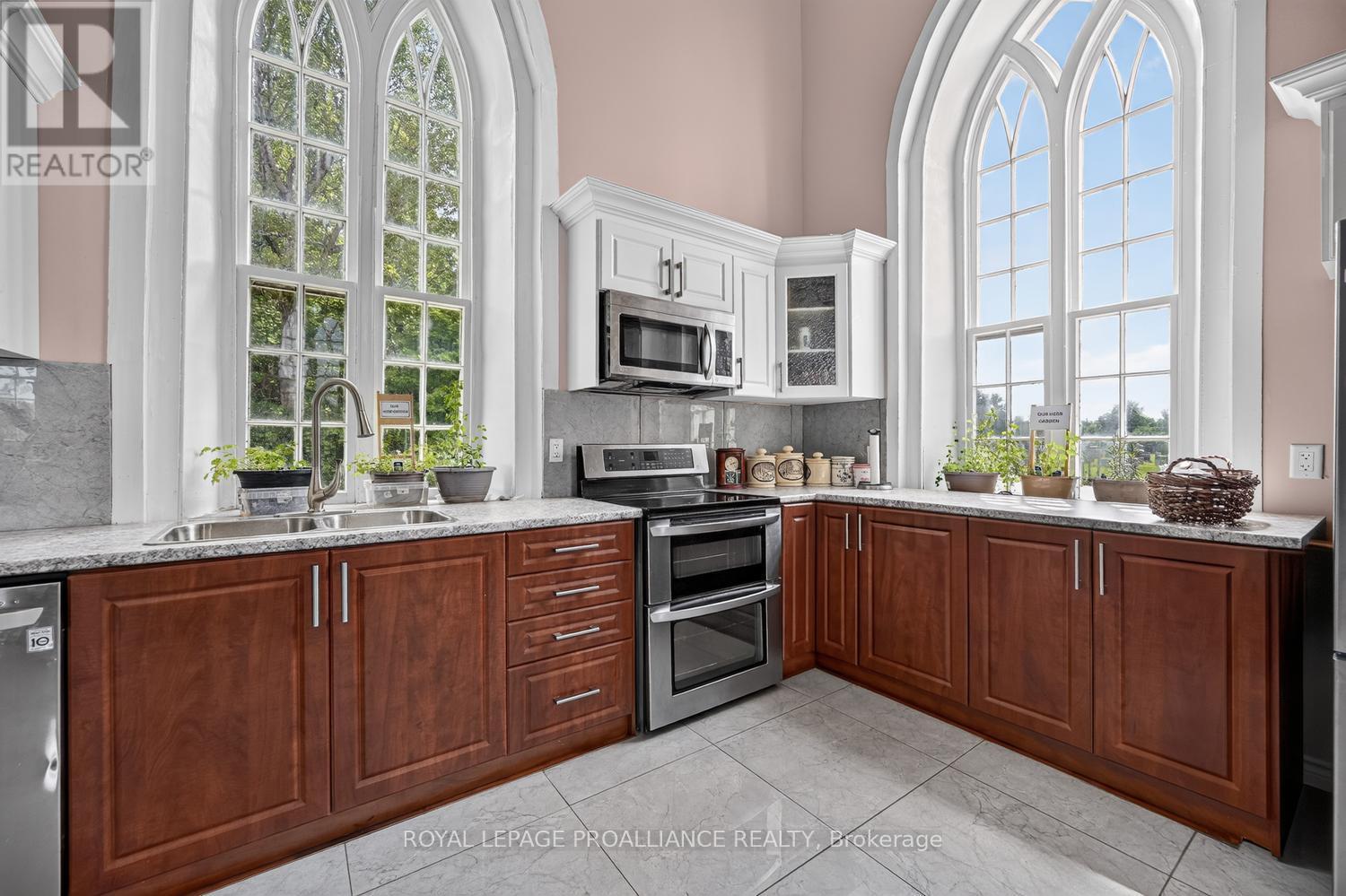 5898 County Rd 6 Road, Elizabethtown-Kitley, Ontario  K6V 5T5 - Photo 8 - X13563192