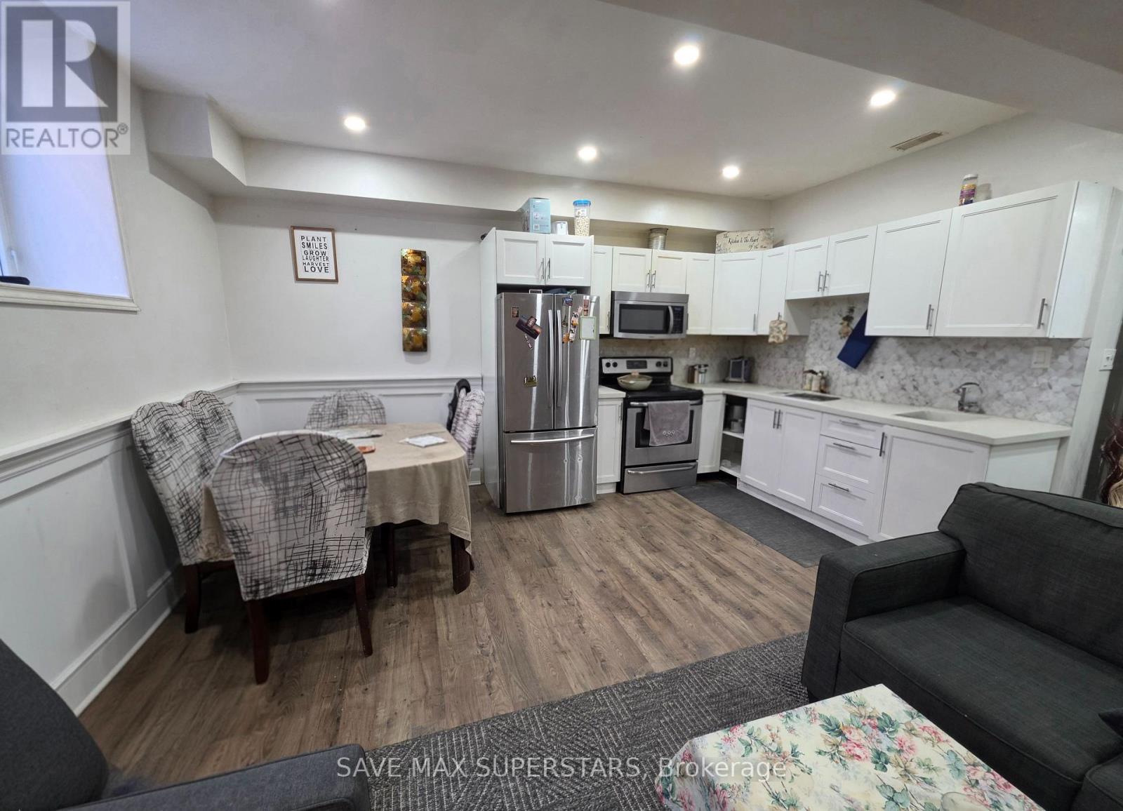 Lower - 133 The Queensway Way, Barrie, Ontario  L4M 0B4 - Photo 9 - S13687994
