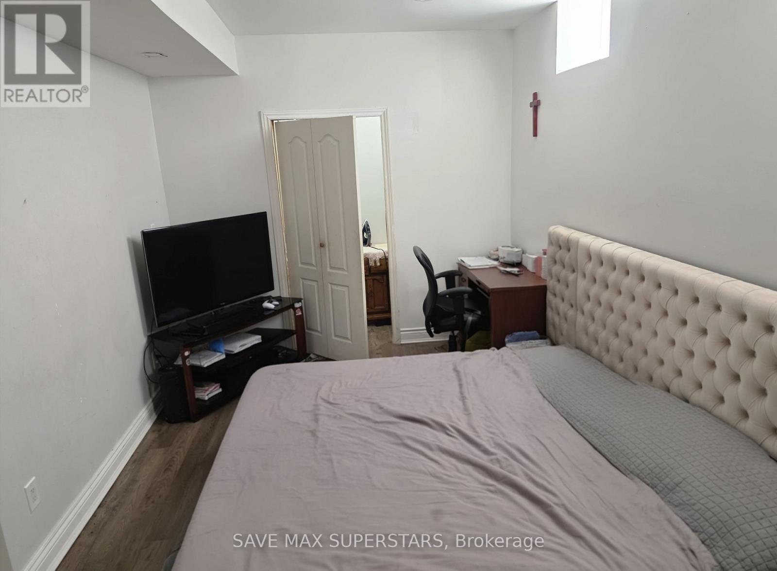 Lower - 133 The Queensway Way, Barrie, Ontario  L4M 0B4 - Photo 7 - S13687994