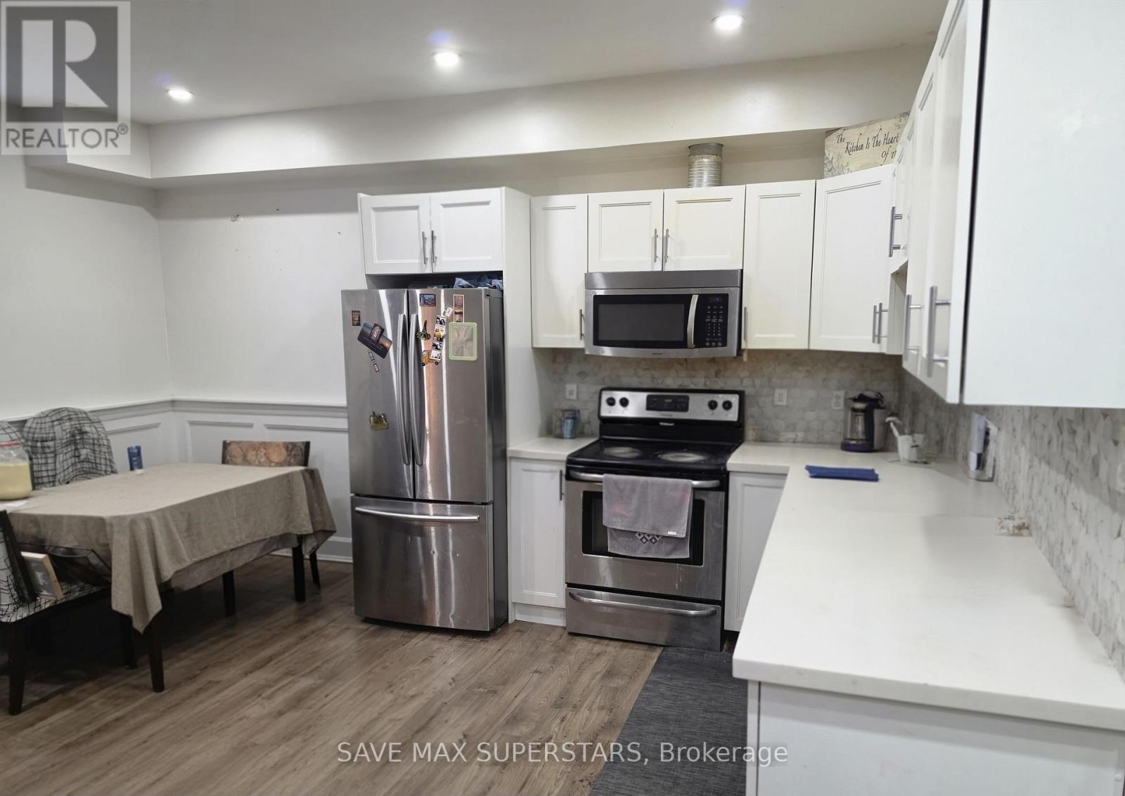 Lower - 133 The Queensway Way, Barrie, Ontario  L4M 0B4 - Photo 8 - S13687994