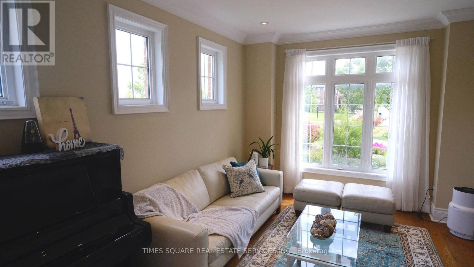 39 Gillings Street, Markham, Ontario  L6C 0G1 - Photo 6 - N13682914