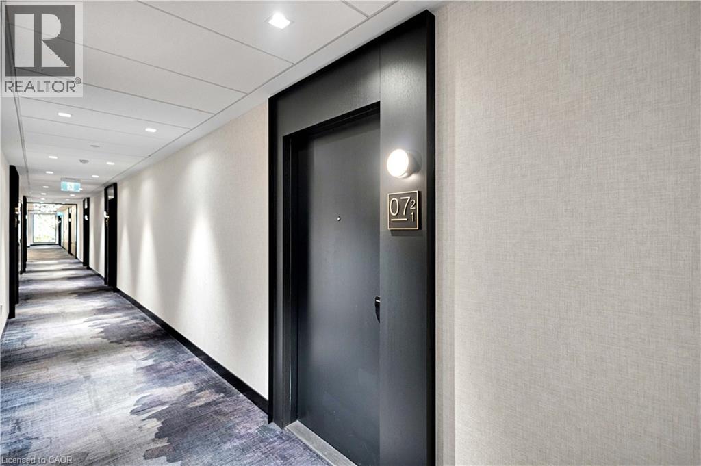 3200 William Coltson Avenue Unit# 721, Oakville, Ontario  L6H 7W6 - Photo 4 - 40856070