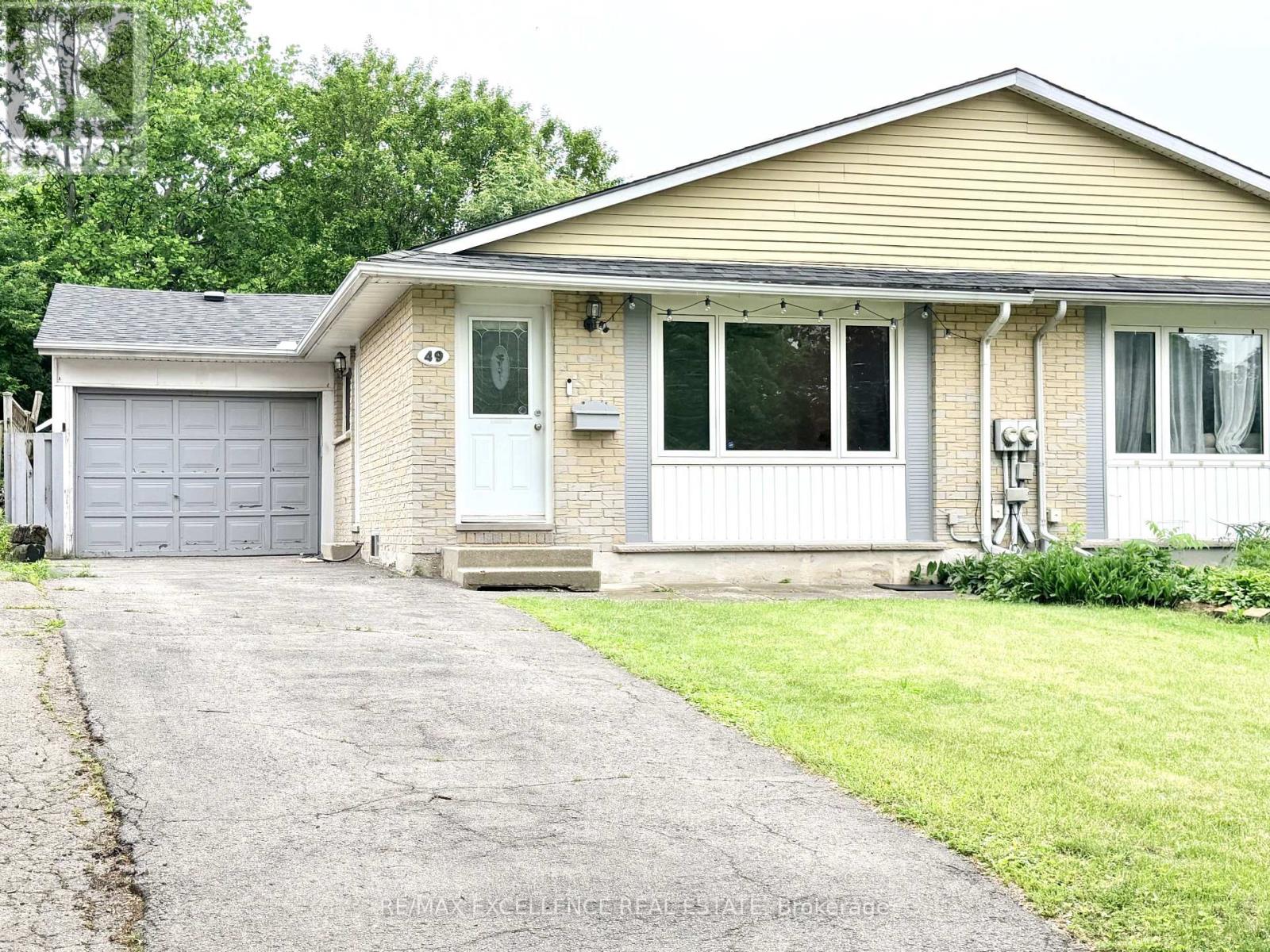 49 Woodlawn Avenue, Brantford, Ontario  N3V 1A6 - Photo 2 - X13468630