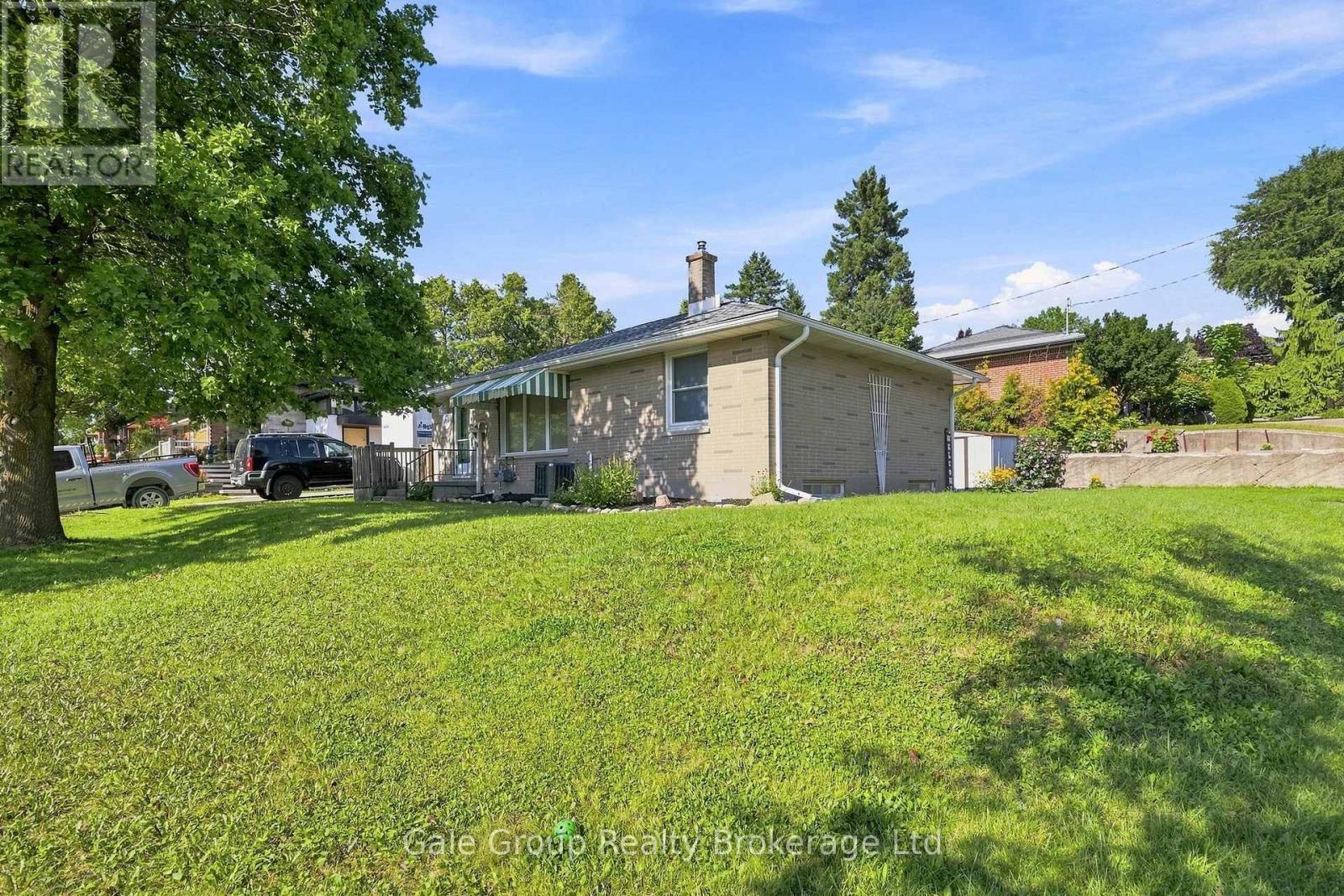 514 HIGHLAND DRIVE