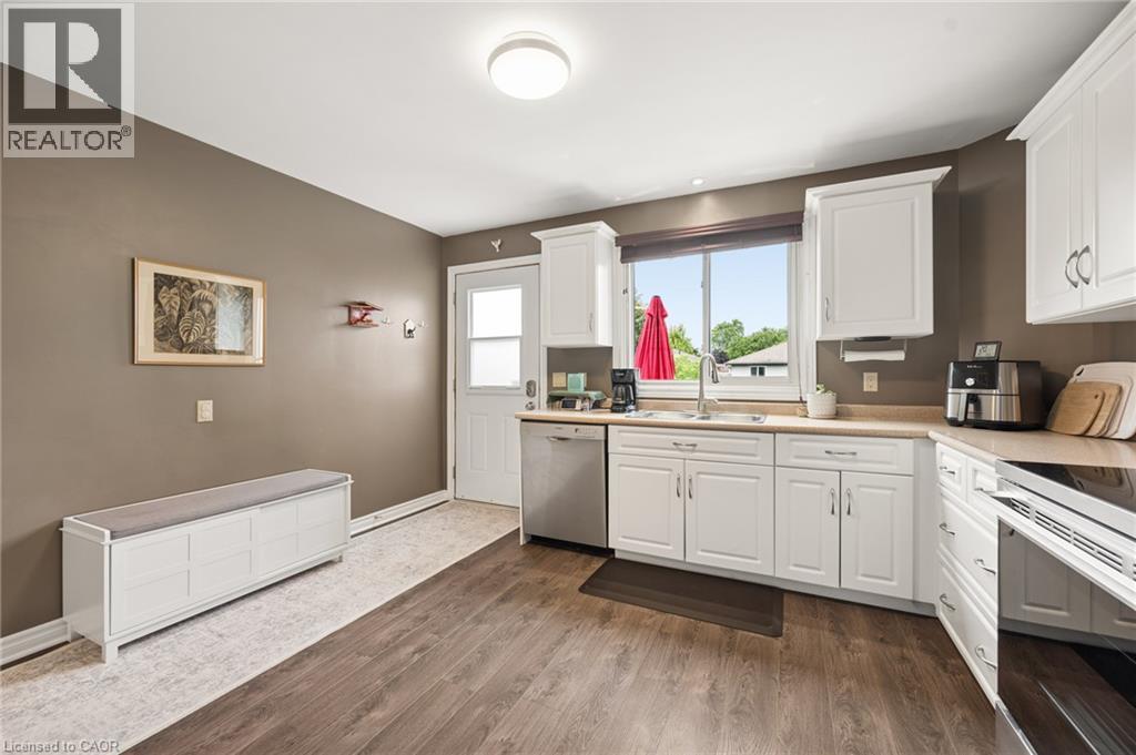 266 Dufferin Street Unit# 9, Stratford, Ontario  N5A 2H2 - Photo 10 - 40856762