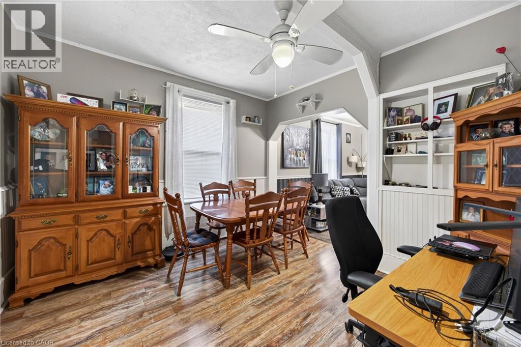 99 Dufferin Street, Stratford, Ontario  N5A 2G7 - Photo 17 - 40856744
