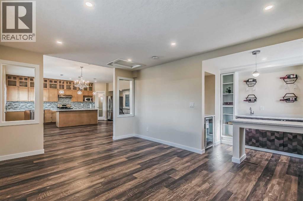 23 Cheltenham Road NW, Calgary, Alberta  T2L 0M4 - Photo 10 - A2283265