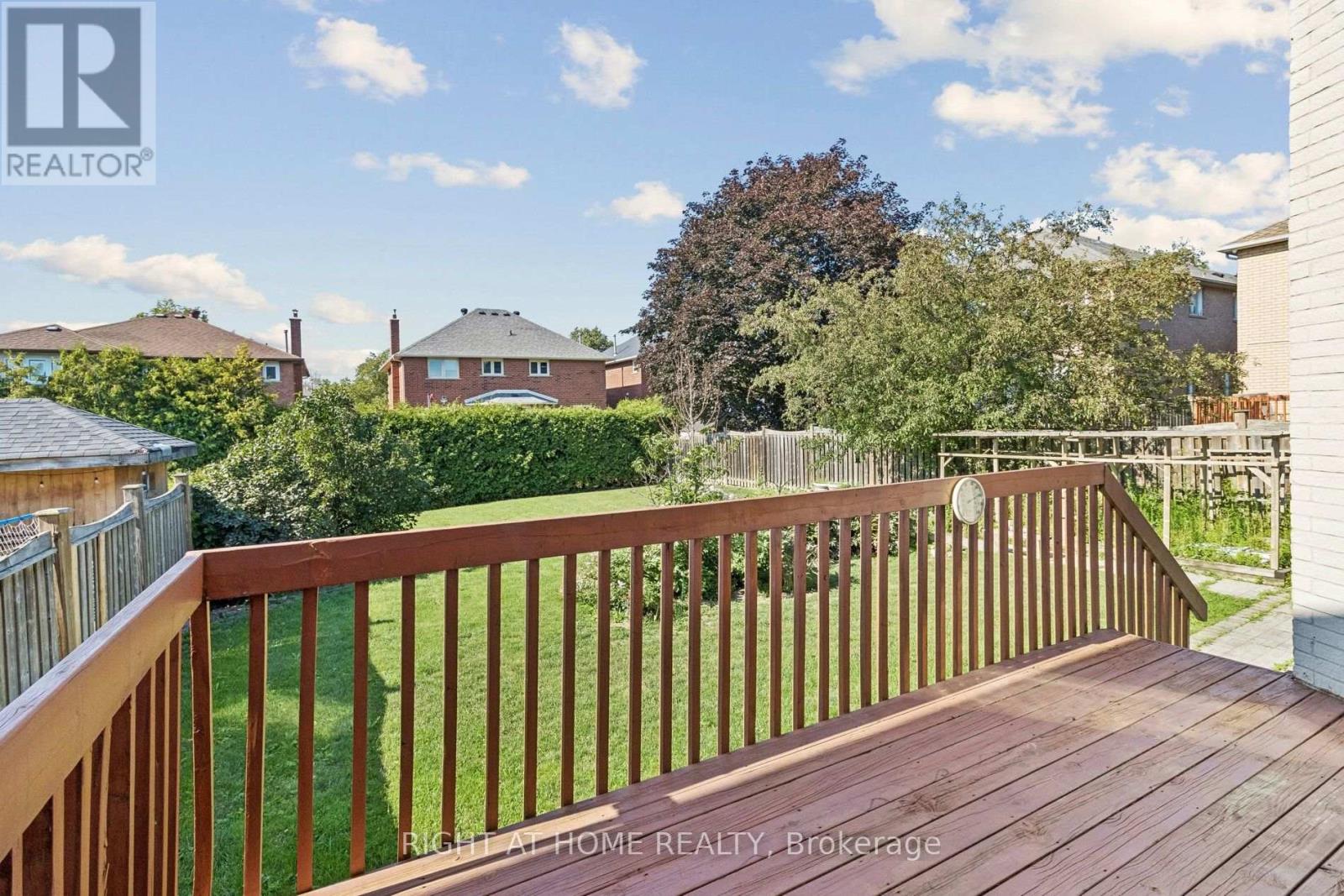35 Palace Court, Richmond Hill, Ontario  L4B 4C3 - Photo 27 - N13652072